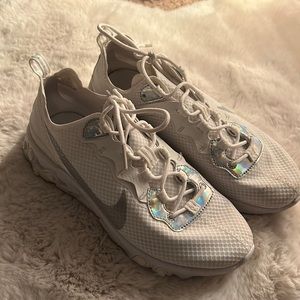 Nike Women's React Element 55 White Iridescent Running Shoes CN0147-100 Sz 7.5